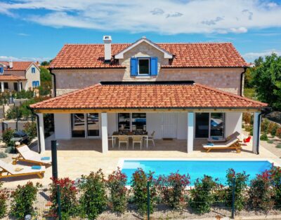 Villa P2